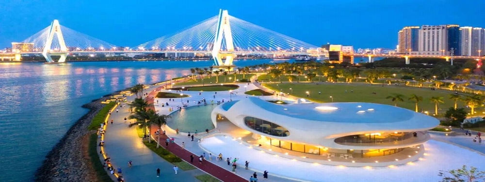 Five Haikou Walks