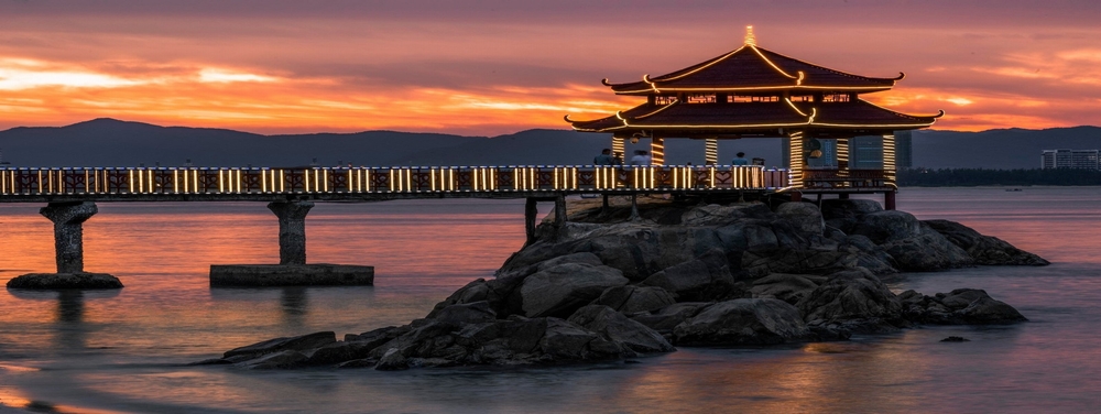 Five Sanya Walks
