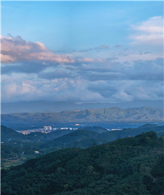 九架嶺