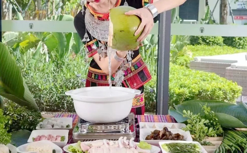 椰子鸡火锅
