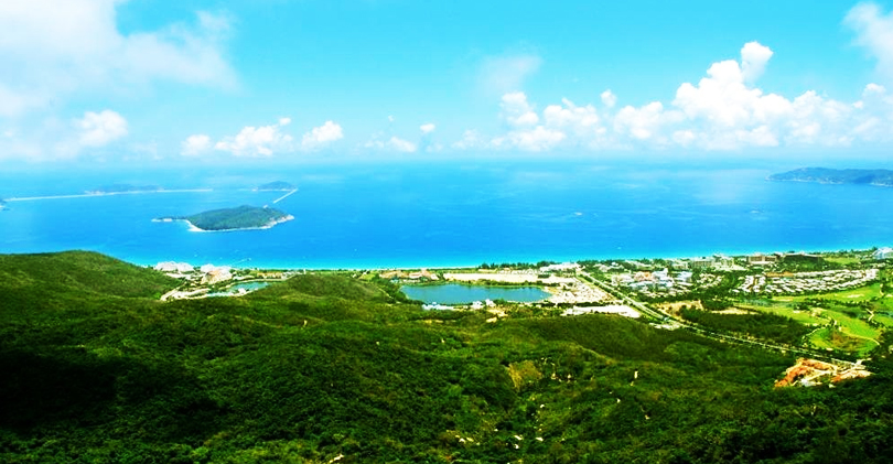 Yalong Bay