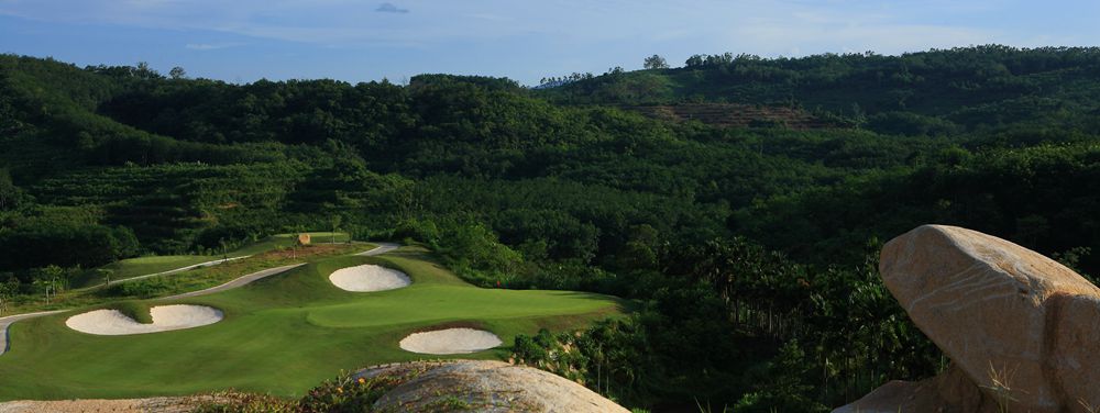 Ningyuan Golf Club, Baoting宁远_副本_副本.jpg